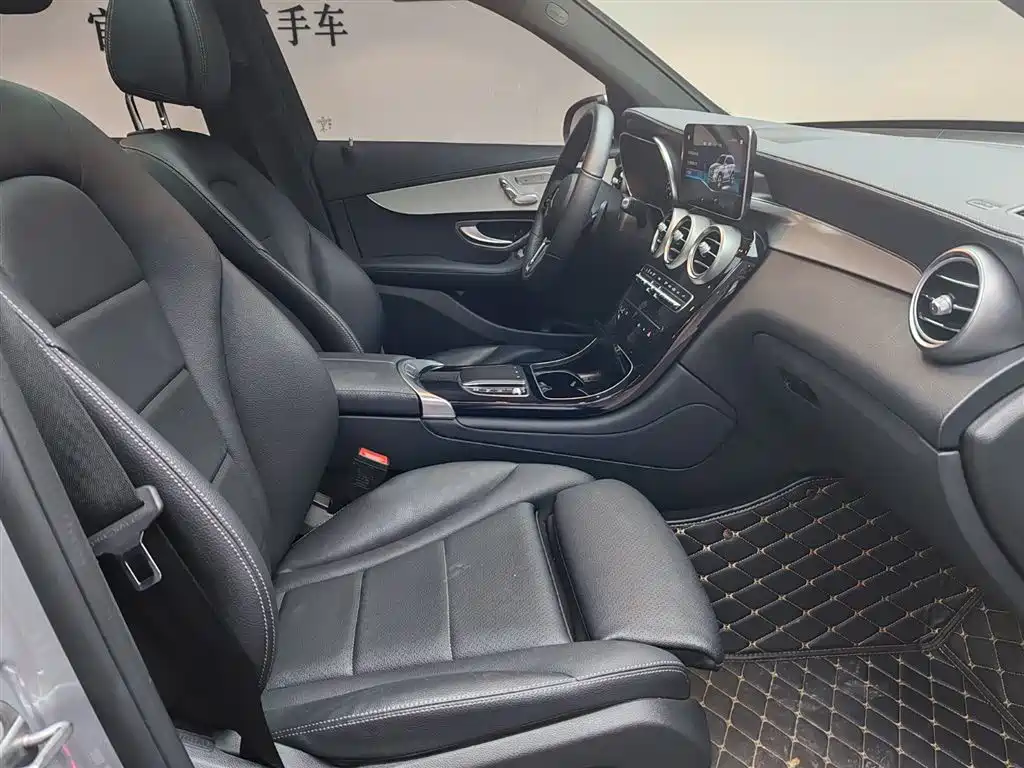 Mercedes-Benz GLC 2022 Facelift GLC 260 L 4MATIC Dynamic фото 20