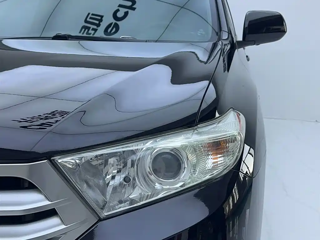 Toyota Highlander 2012 2.7L 2WD 7-Seat Elite фото 7