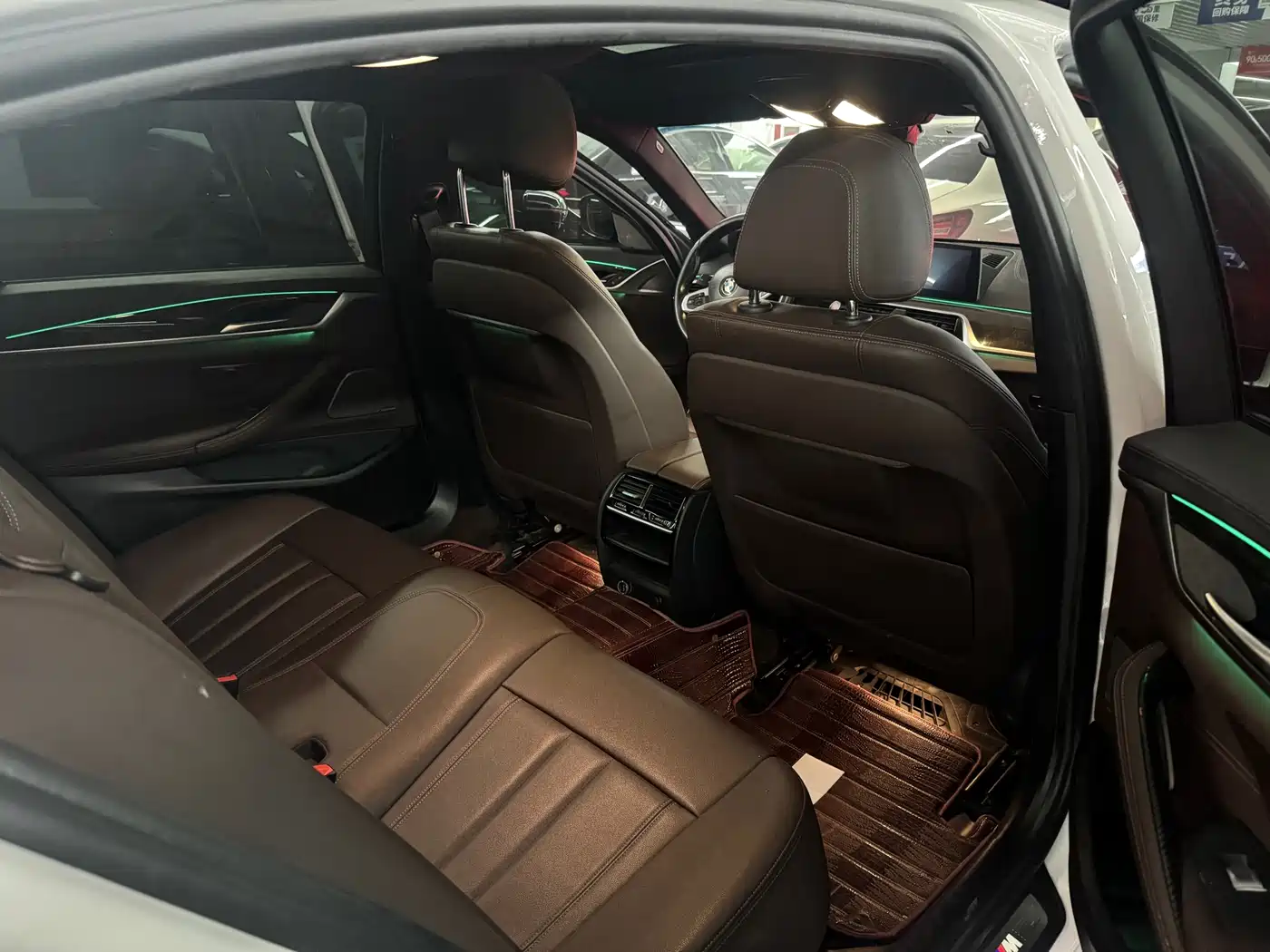 BMW 5 Series 2019 525Li M Sport Package фото 13