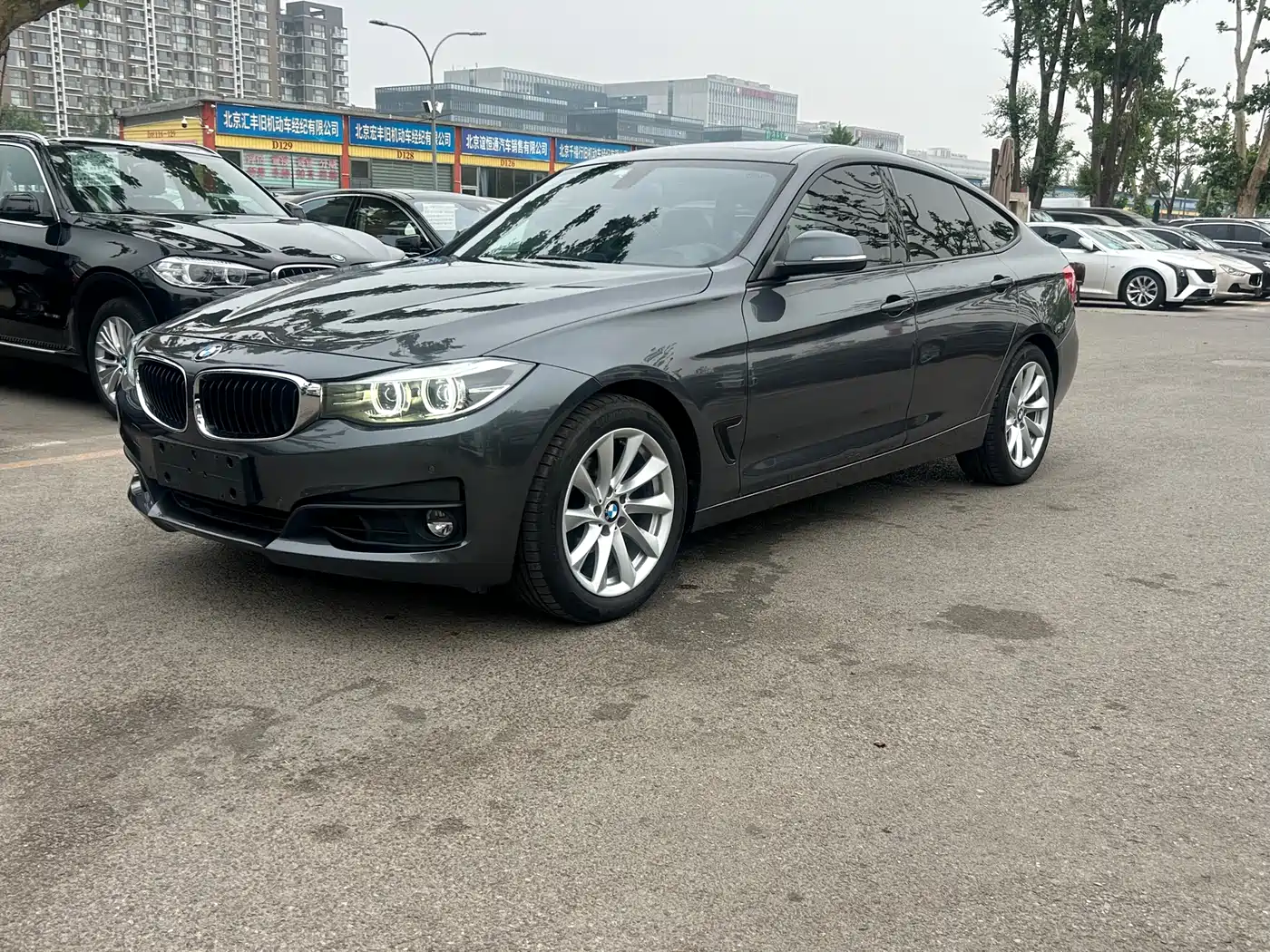 BMW 3 Series GT 2018 320i Fashion