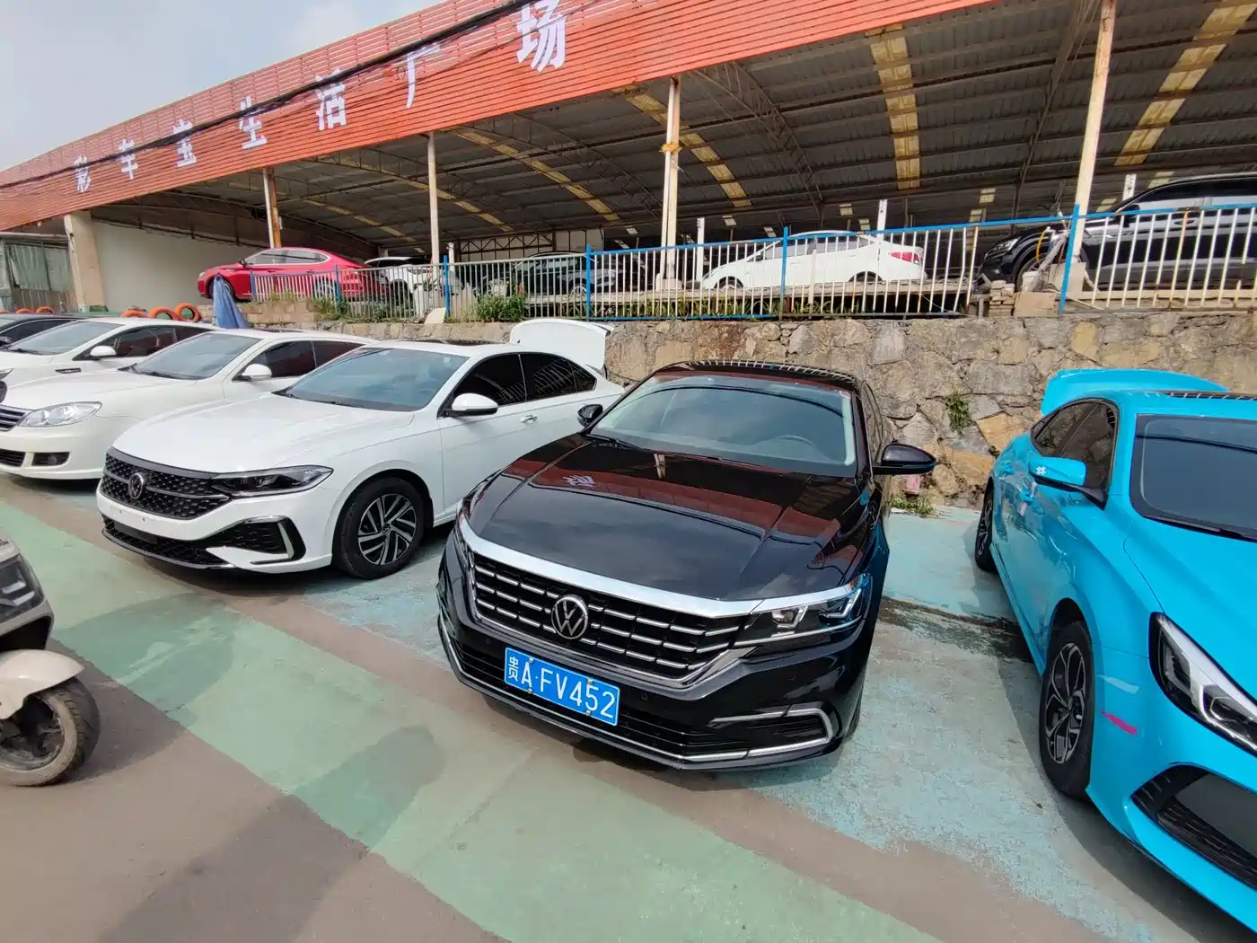 Volkswagen Passat 2021 Model 330TSI Elite Edition фото 3