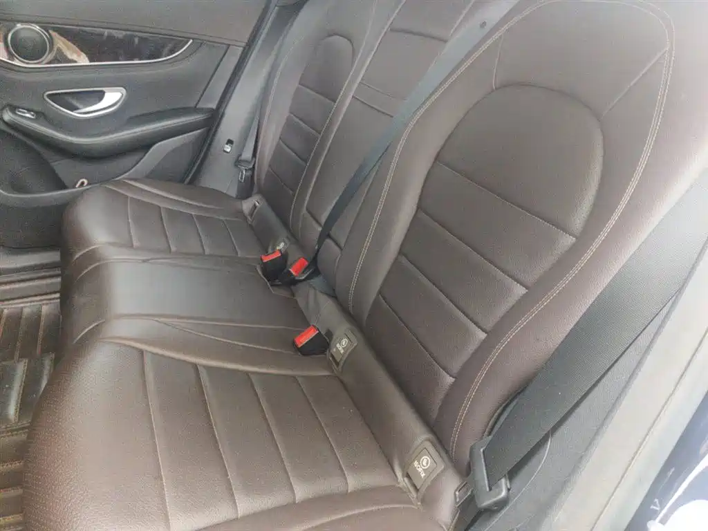 Mercedes-Benz GLC 2018 GLC 260 4MATIC Luxury фото 14