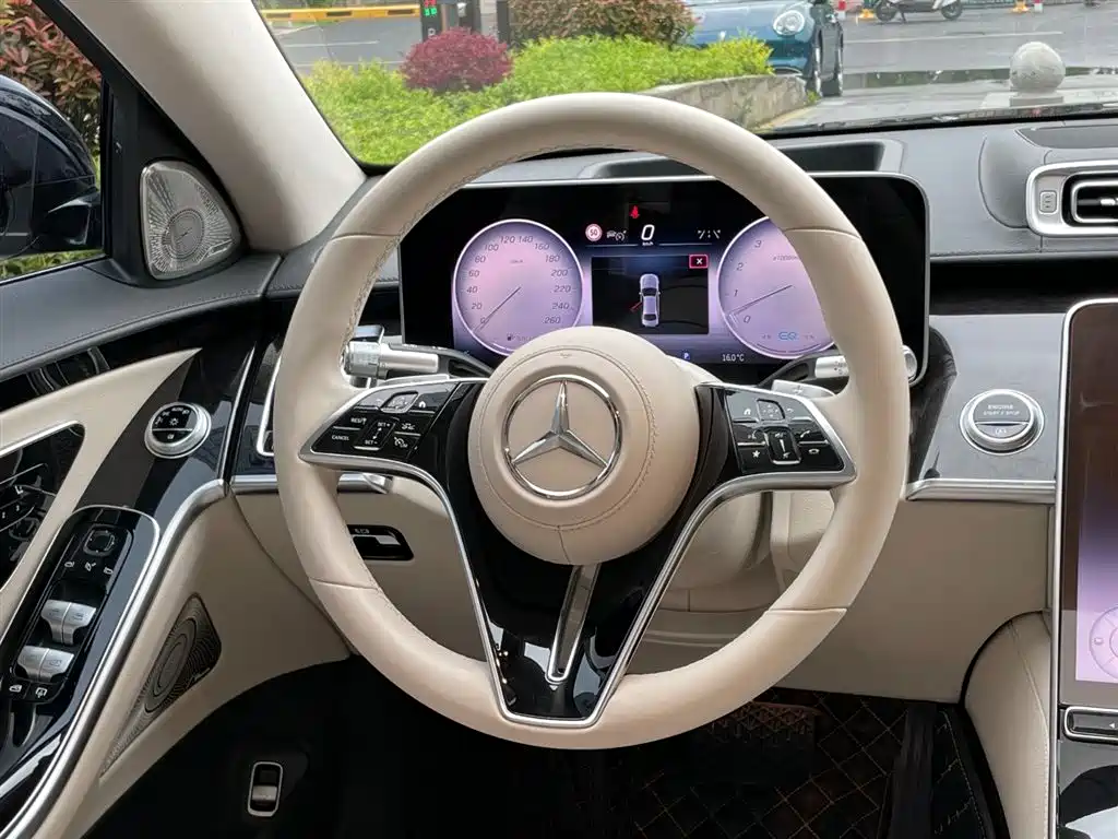 MERCEDES-BENZ S CLASS