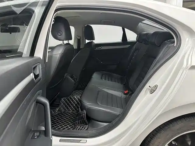 Volkswagen Lamando 2019 280TSI DSG Comfort Edition China VI фото 6