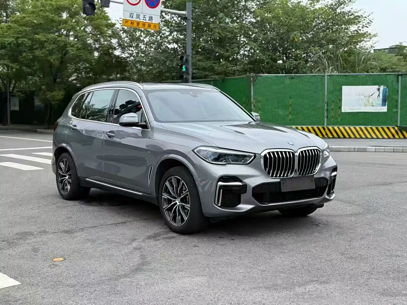BMW X5 2022 2022 Facelift xDrive 30Li M Sport Package