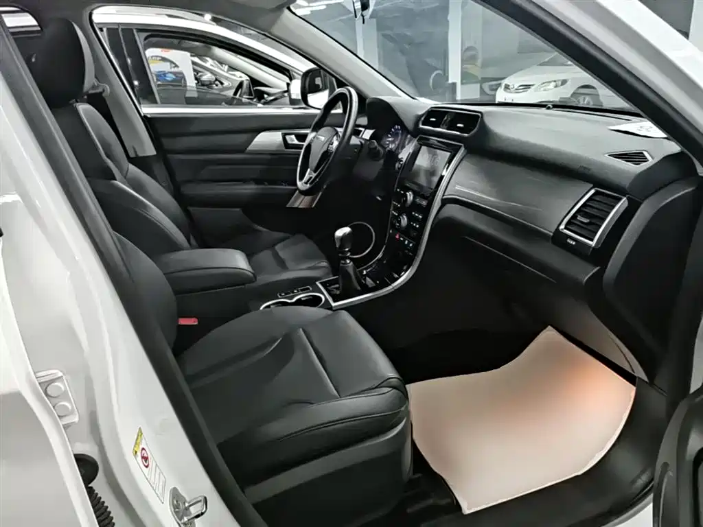 Haval H2 2018 Red Label 1.5T Manual 2WD Luxury фото 25