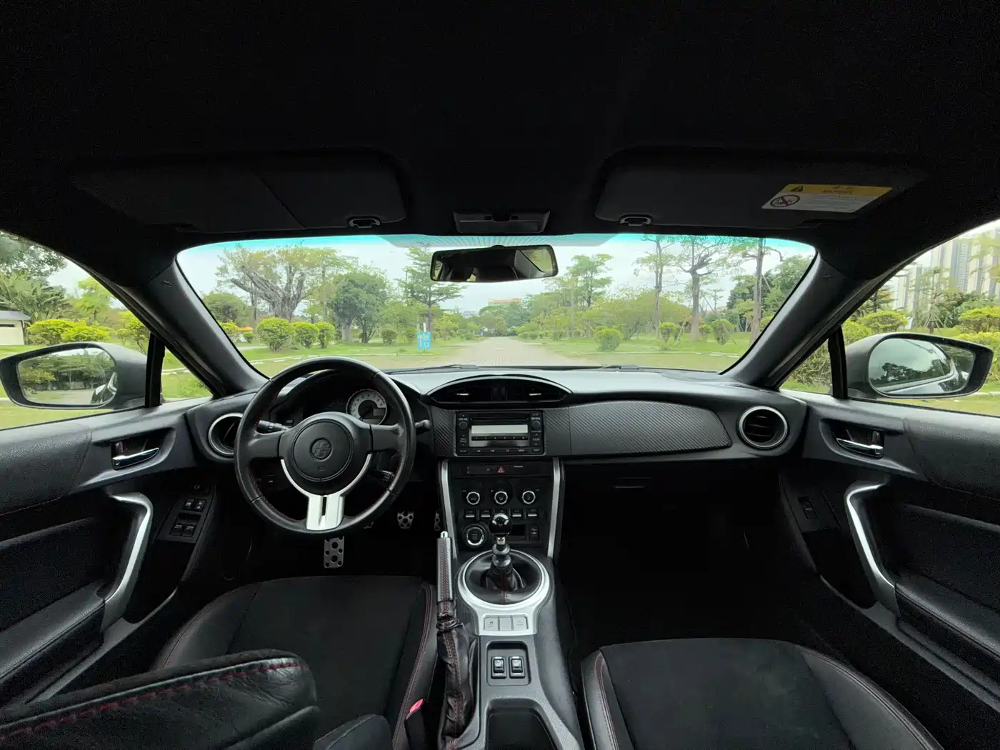 Toyota 86 2017 2.0L Manual Luxury фото 14