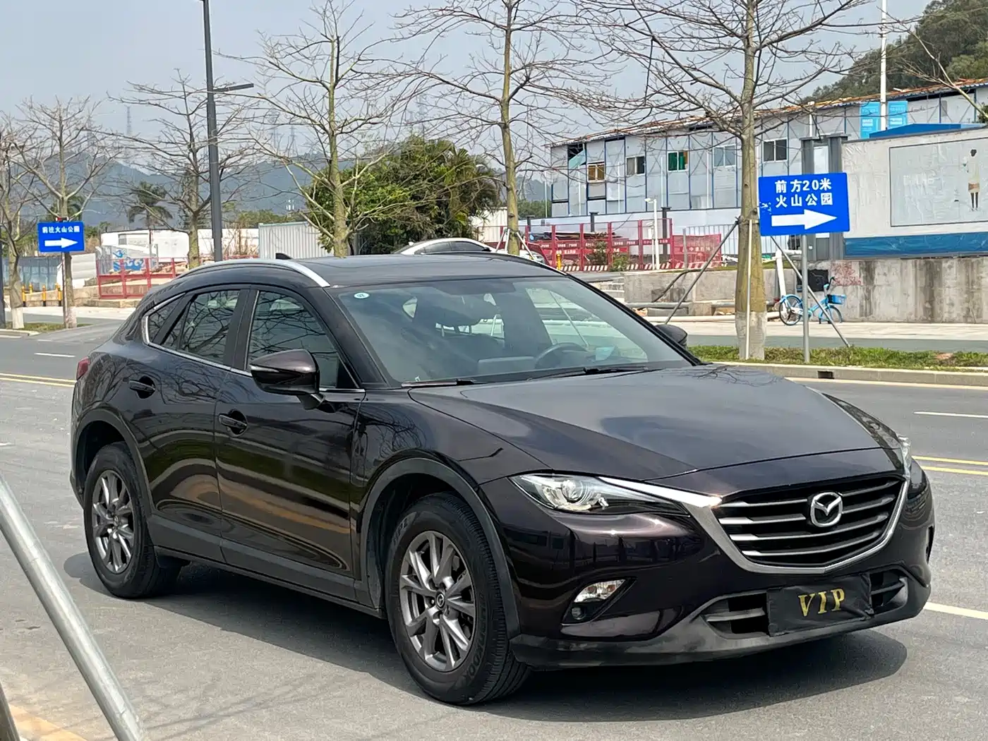 Фото 3 - Mazda CX-4