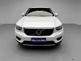Фото 9 - Volvo XC40