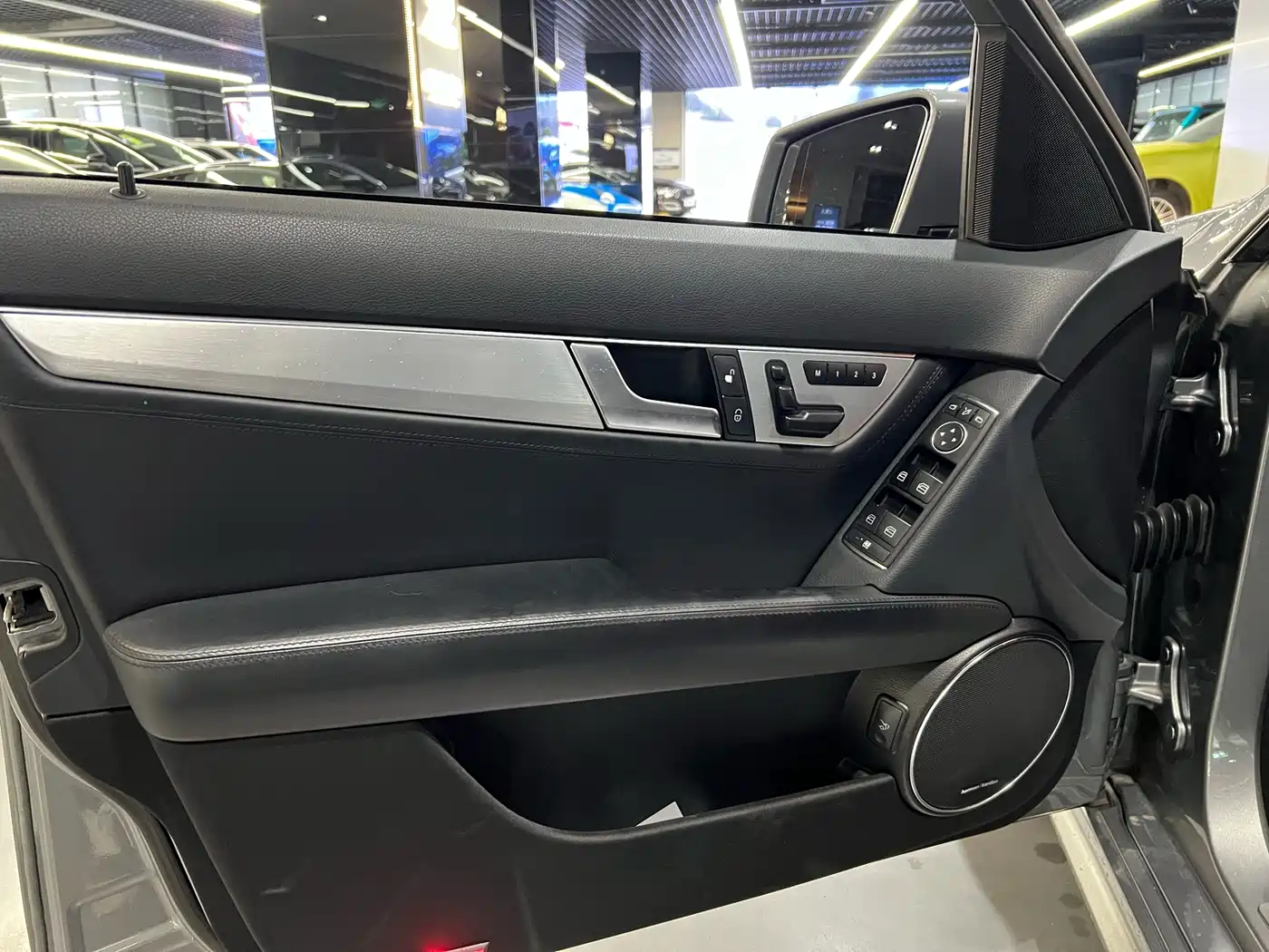 Mercedes-Benz C-Class AMG 2012 AMG C 63 Sport фото 19