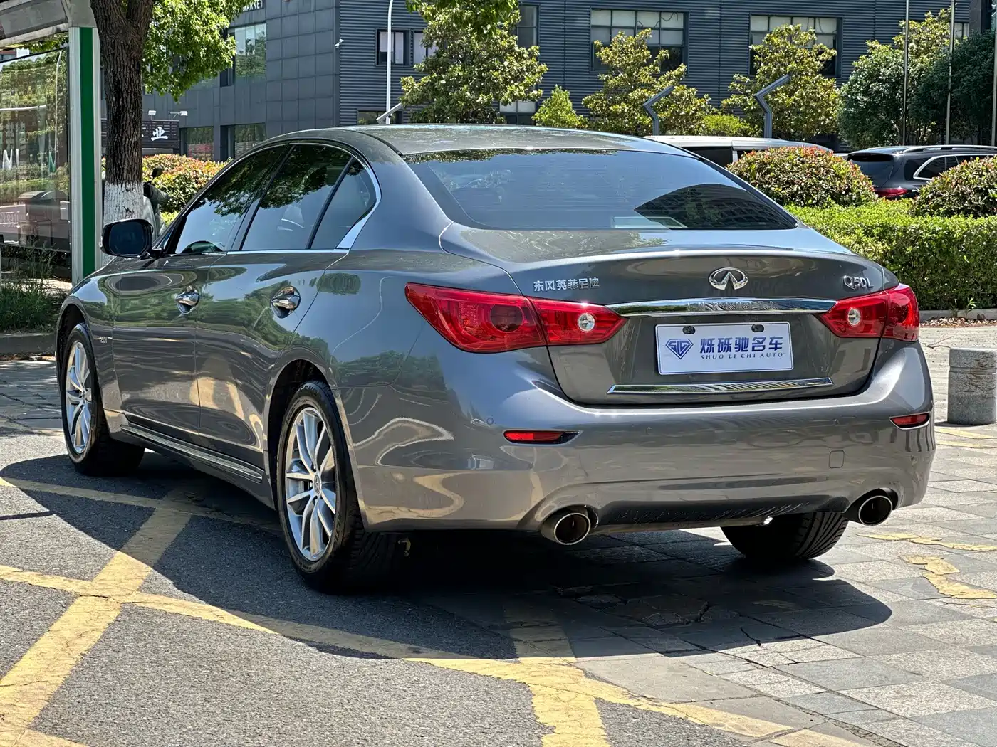 Infiniti Q50L 2016 Model 2.0T Joy Edition фото 6