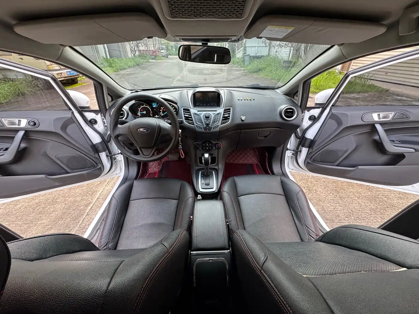 Ford Fiesta 2015 2013 Hatchback 1.5L Automatic Fashion