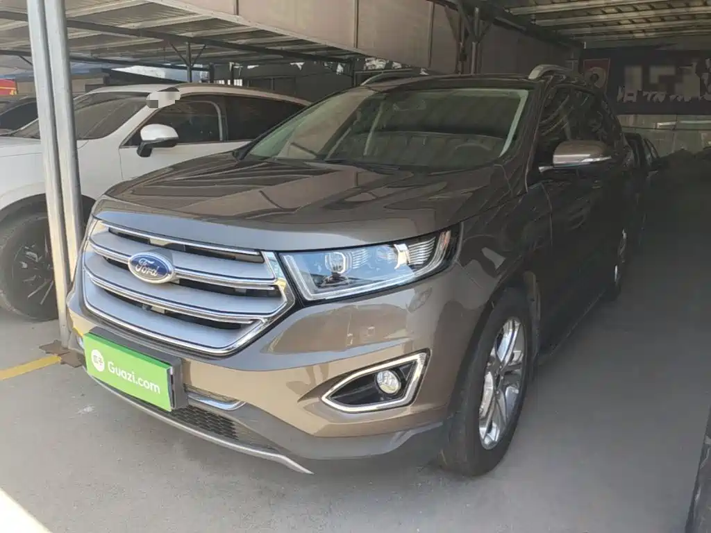 Фото 2 - Ford Edge