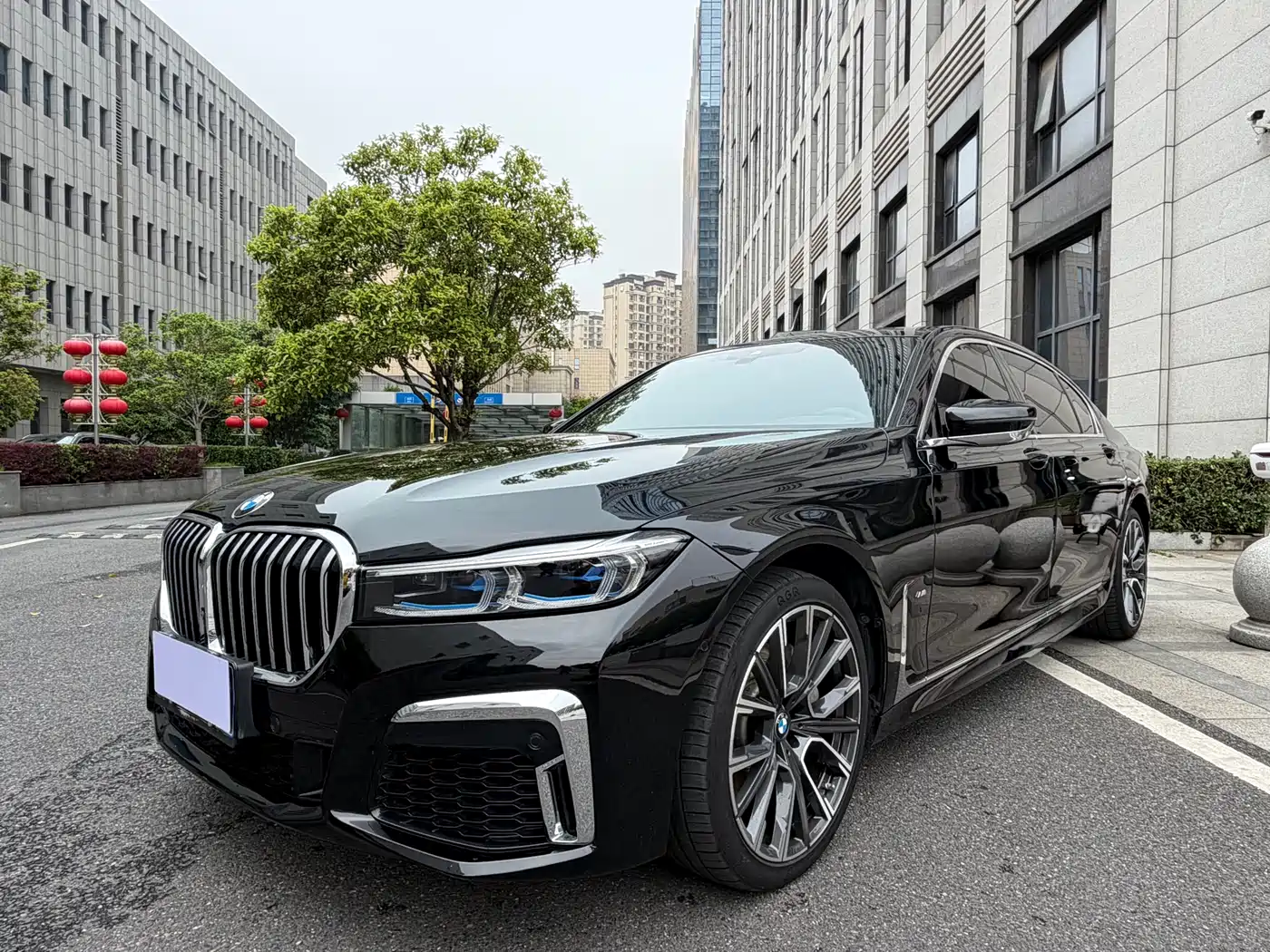 BMW 7 Series 2019 740Li Exclusive M Sport Package