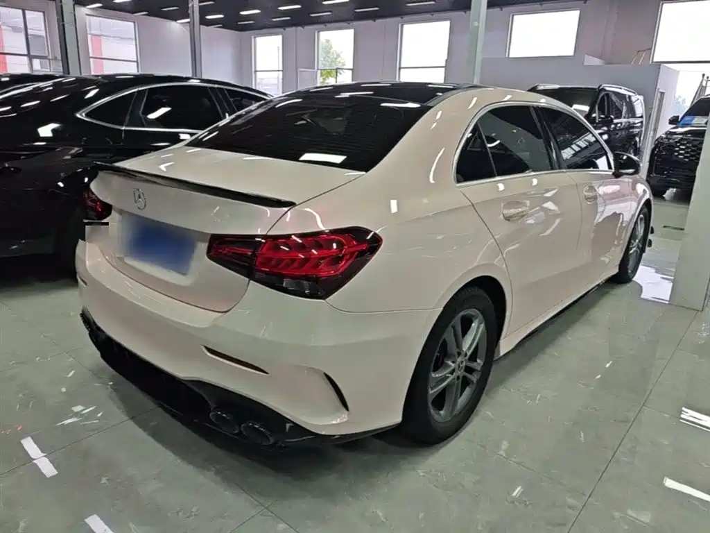 Mercedes-Benz A-Class 2021 Facelift A 180 L Sport Sedan фото 7