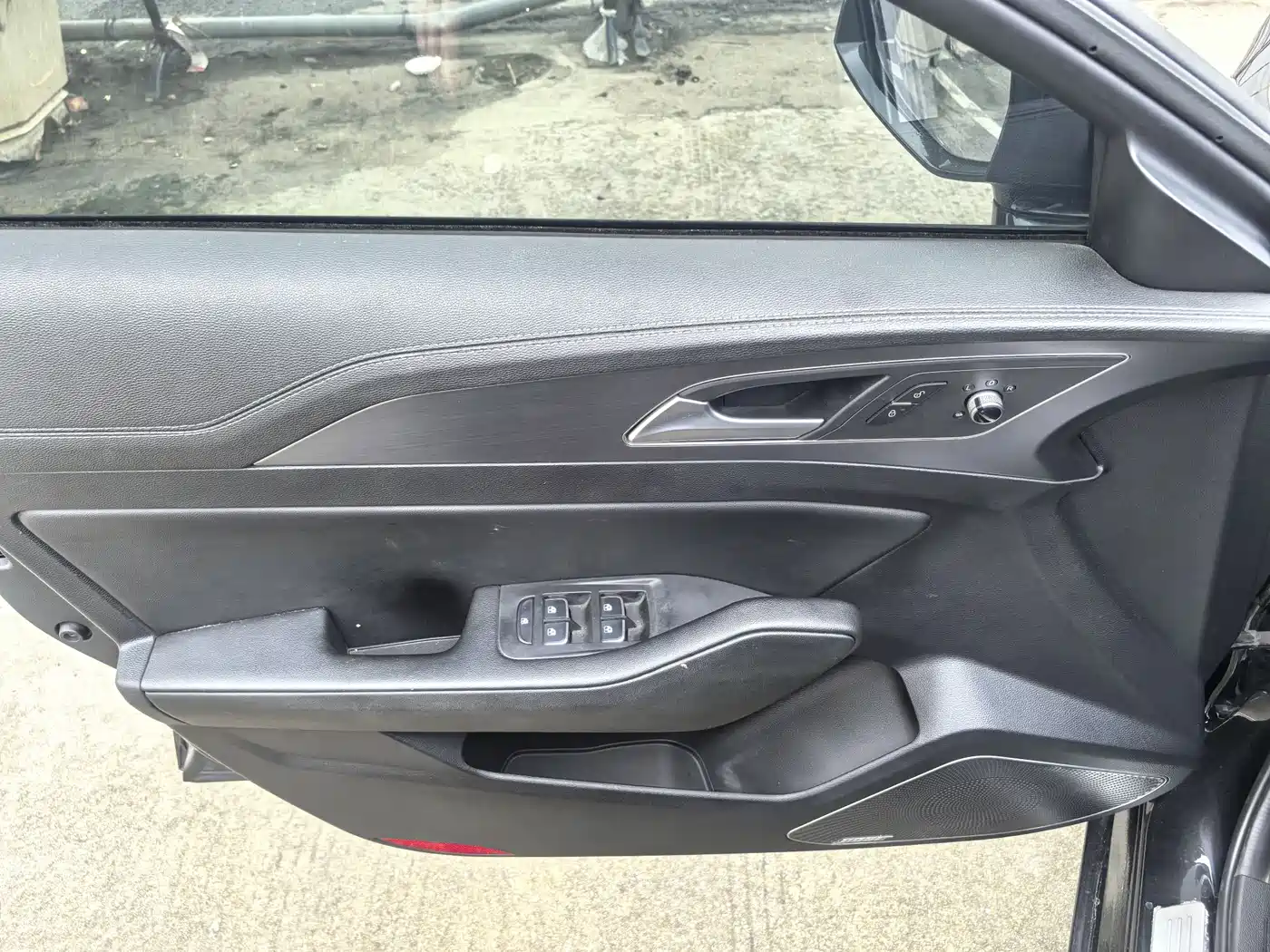 Hongqi H5 2020 1.8T Automatic Smart Connection Qi Enjoy Edition фото 13