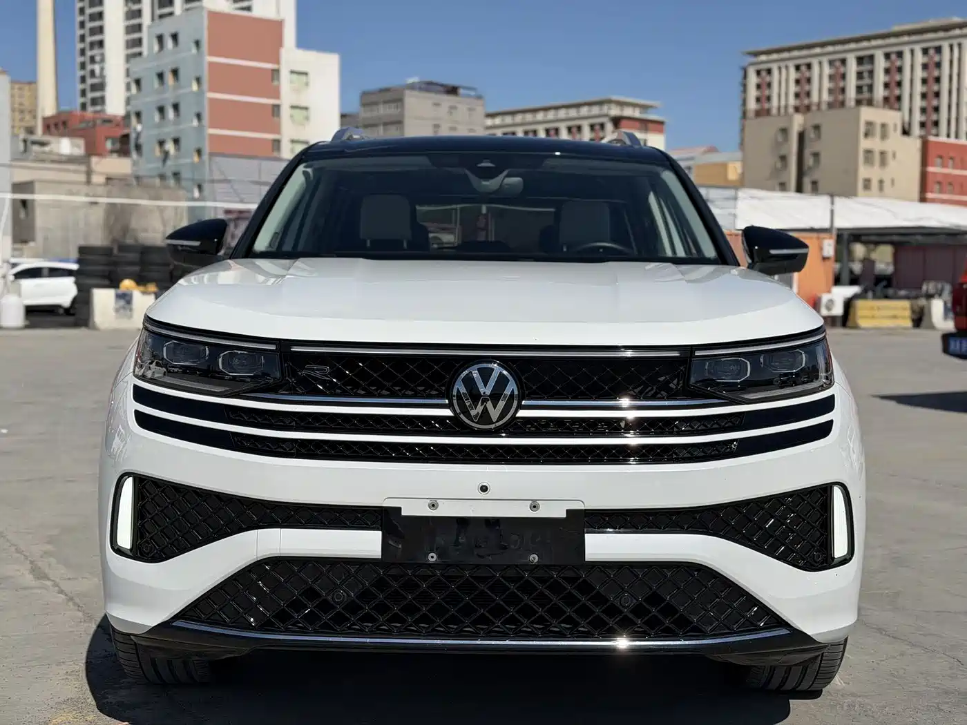 Volkswagen Talagon 2023 380TSI 4WD R-Line Celebration Edition фото 2