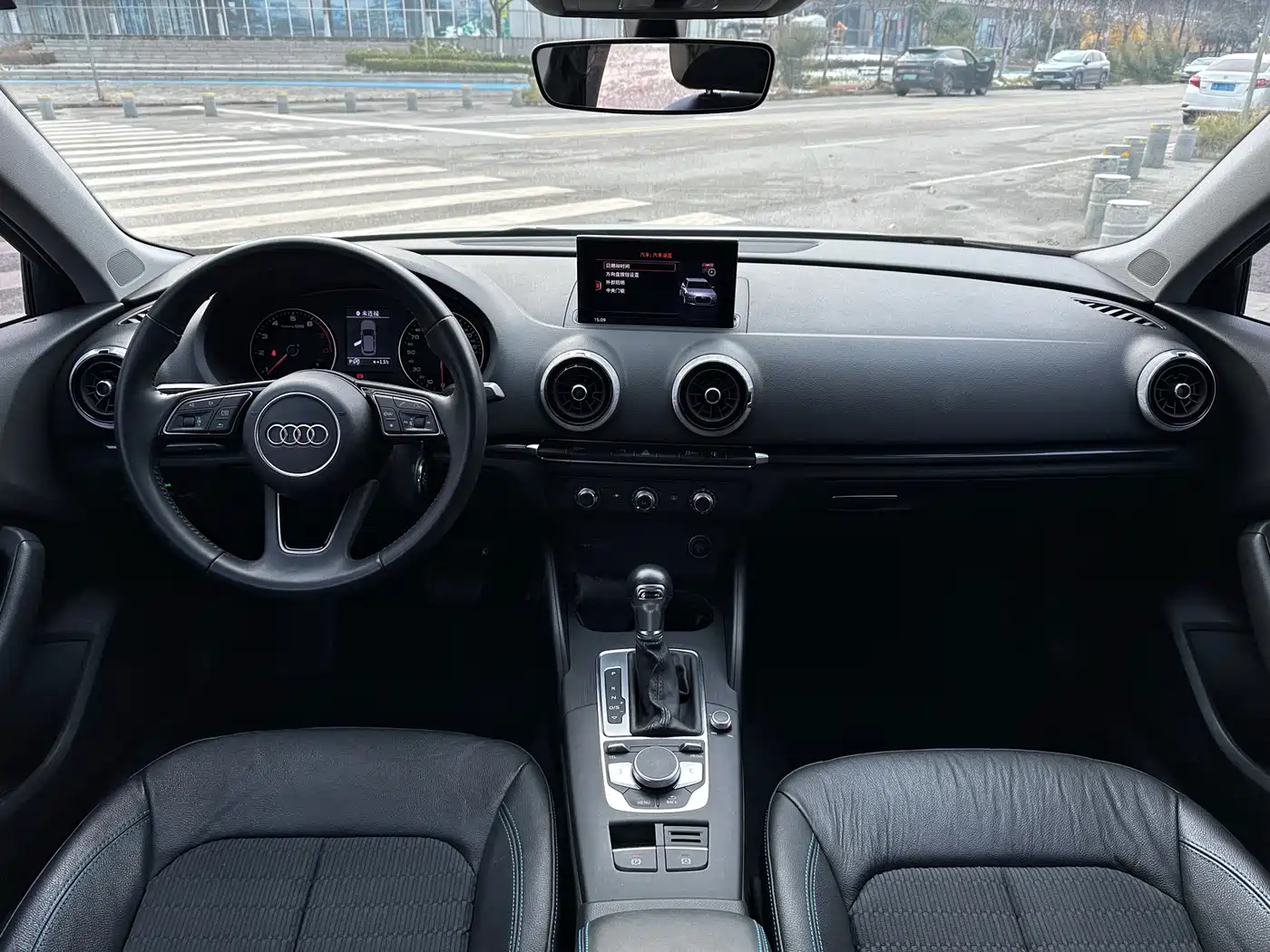 Audi A3 2018 30th Anniversary Sportback 35 TFSI Fashion фото 10