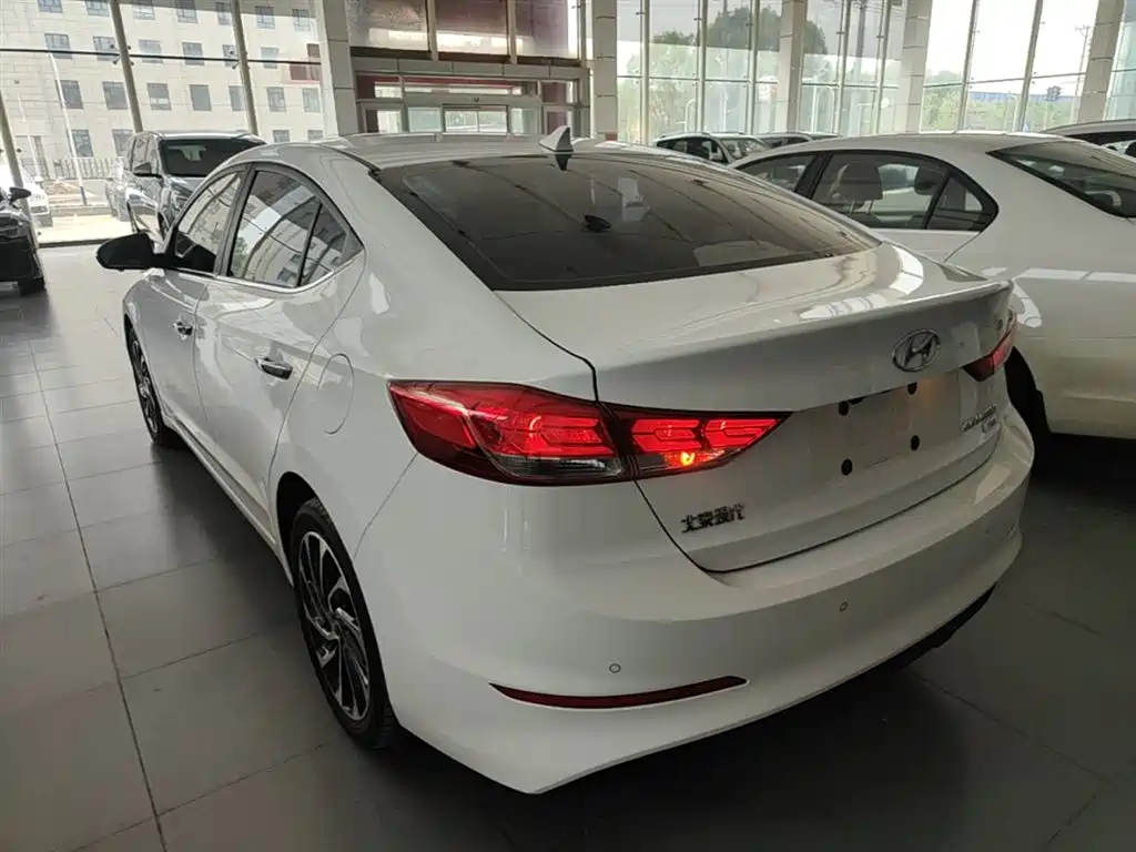 Hyundai Elantra 2019 1.4T Dual-clutch XuanDong·Vitality Type фото 5