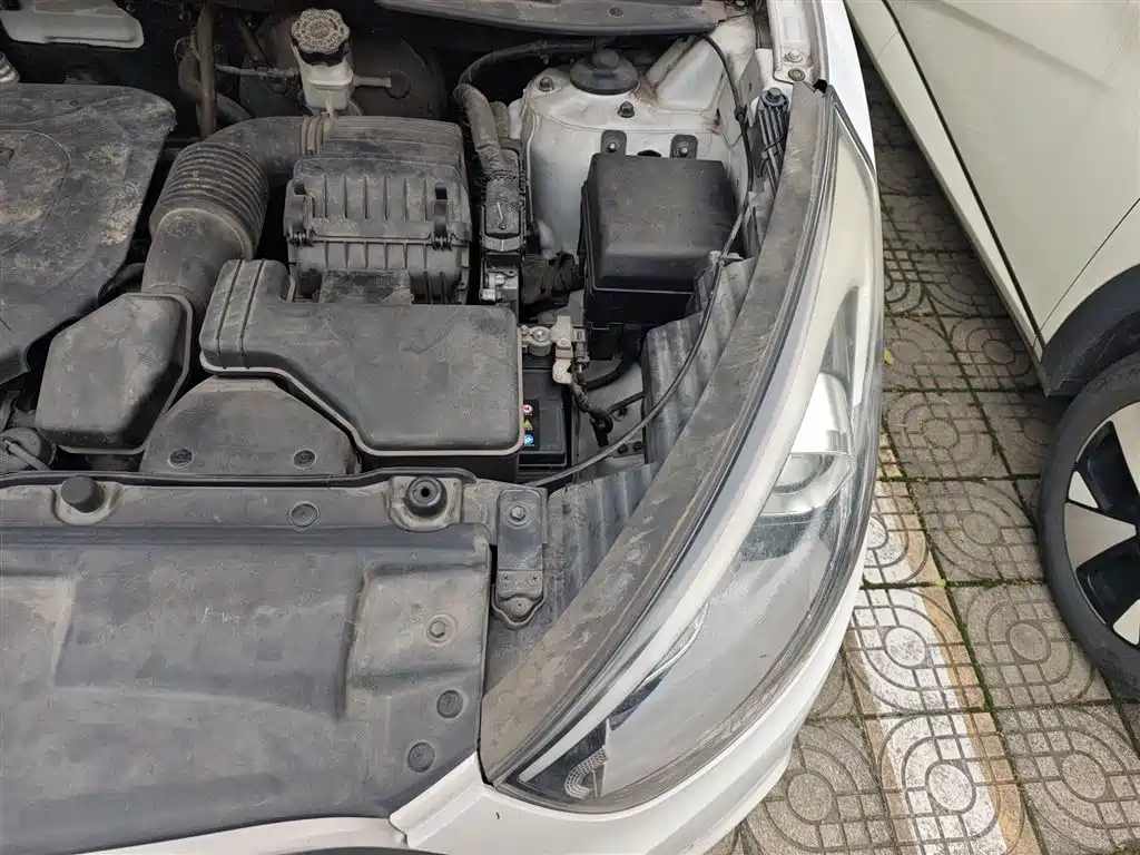 Hyundai Beijing Hyundai ix35 2013 2.0L Auto 2WD Smart GLS China IV фото 22