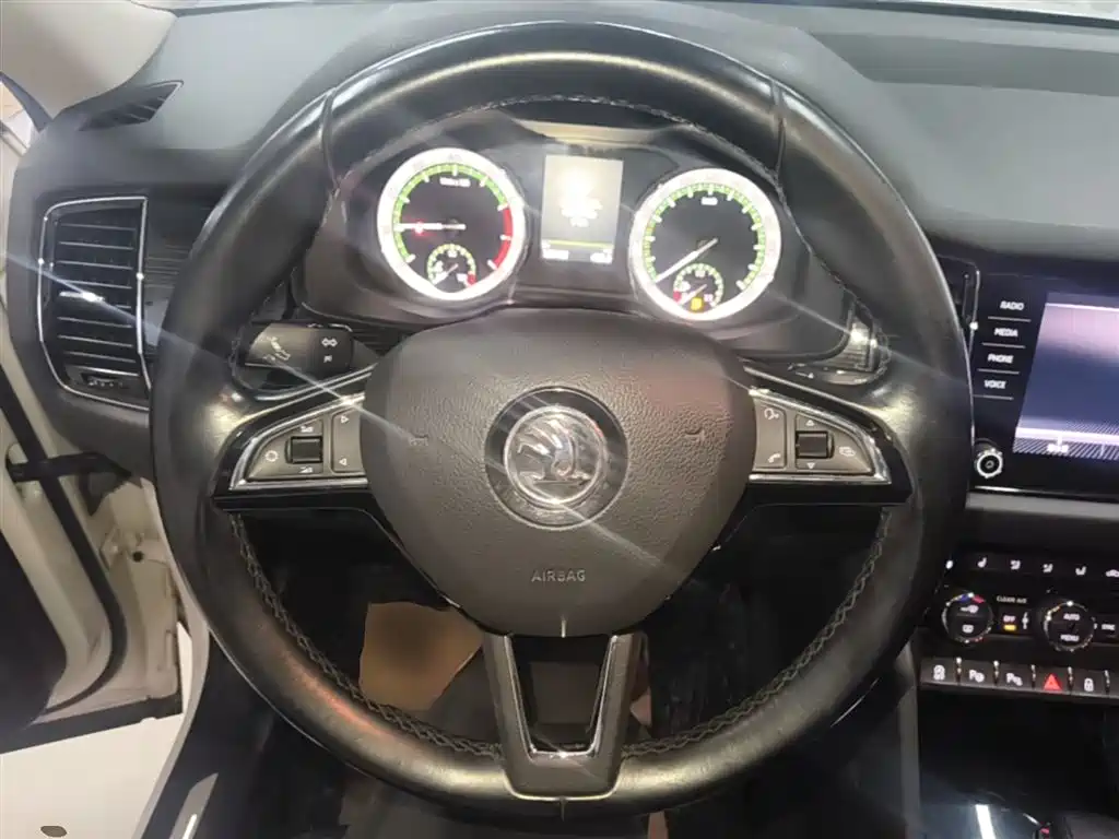 Škoda Kodiaq 2018 TSI380 7-seat AWD Flagship фото 11
