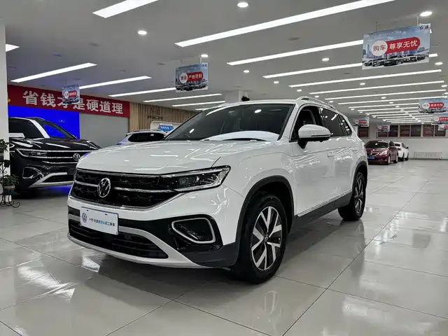 Volkswagen Tayron Комфорт, 300TSI