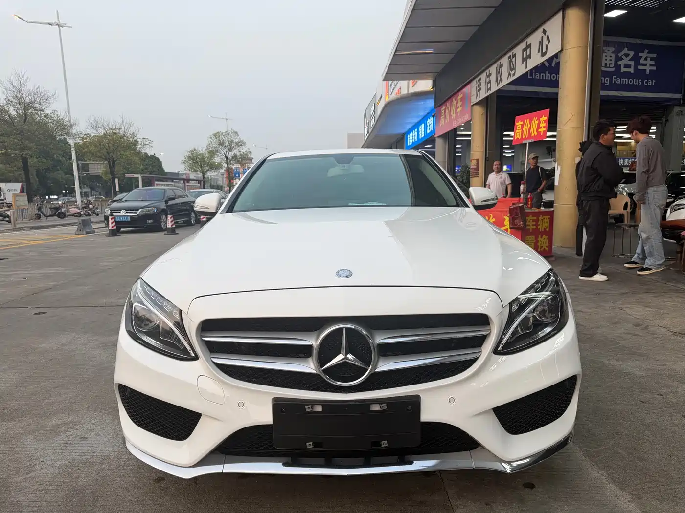 Mercedes-Benz C-Class 2016 C 180 L Sport фото 3
