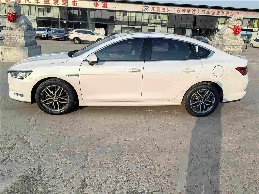 BYD Qin Pro New Energy 2020 2019 DM Super Edition 1.5TI Automatic Smart Connected Jin Su Type China VI