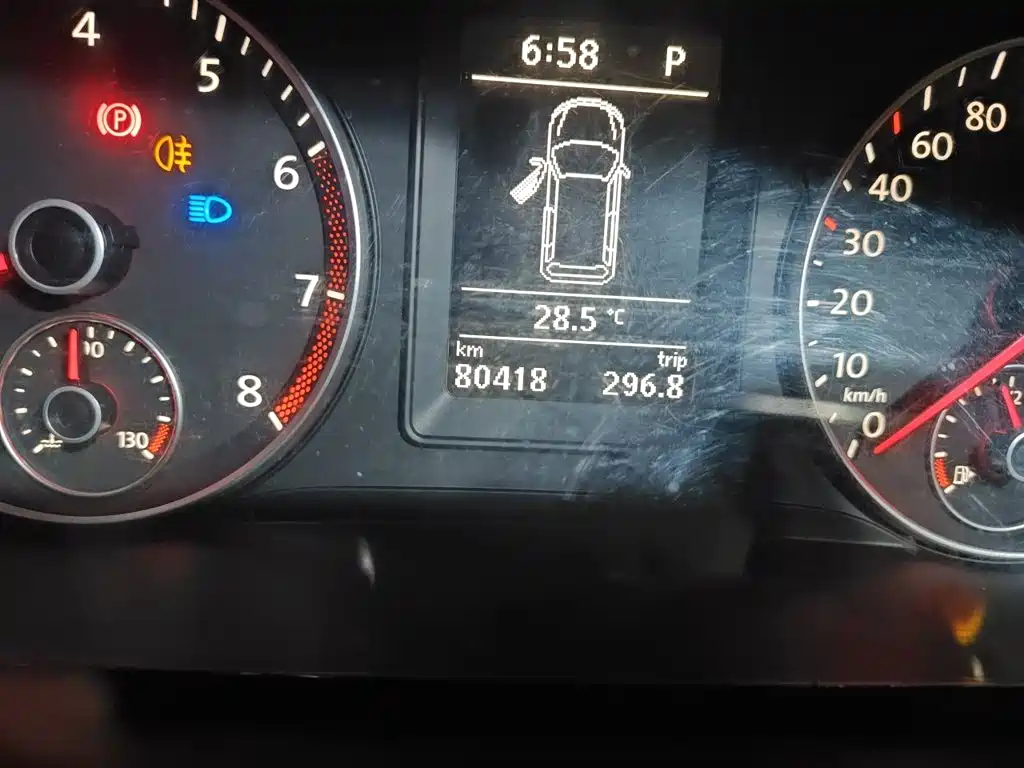 Фото 9 - Volkswagen Touran