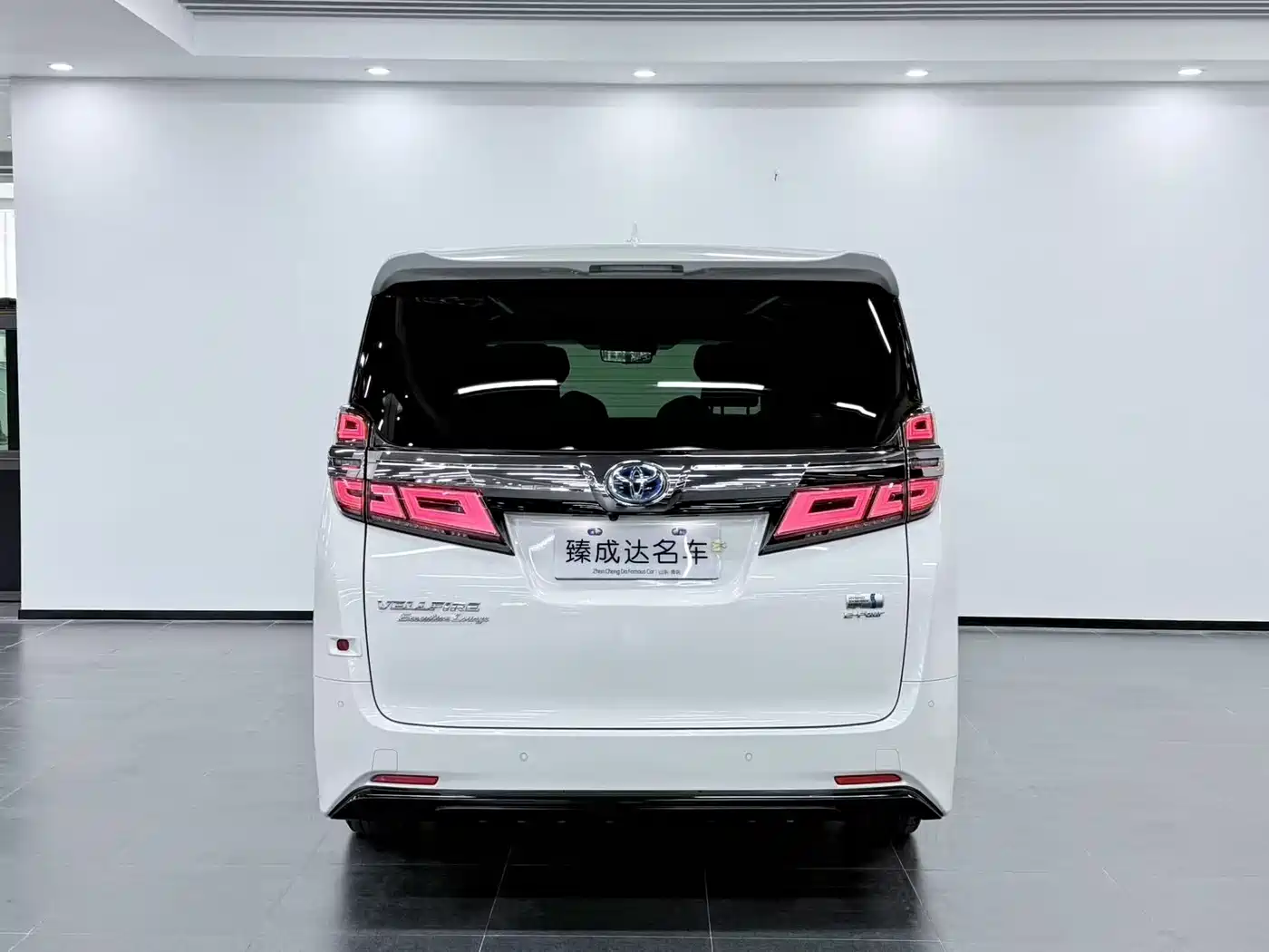 Toyota Vellfire 2021 Crown Hybrid 2.5L HV Premium Edition фото 5