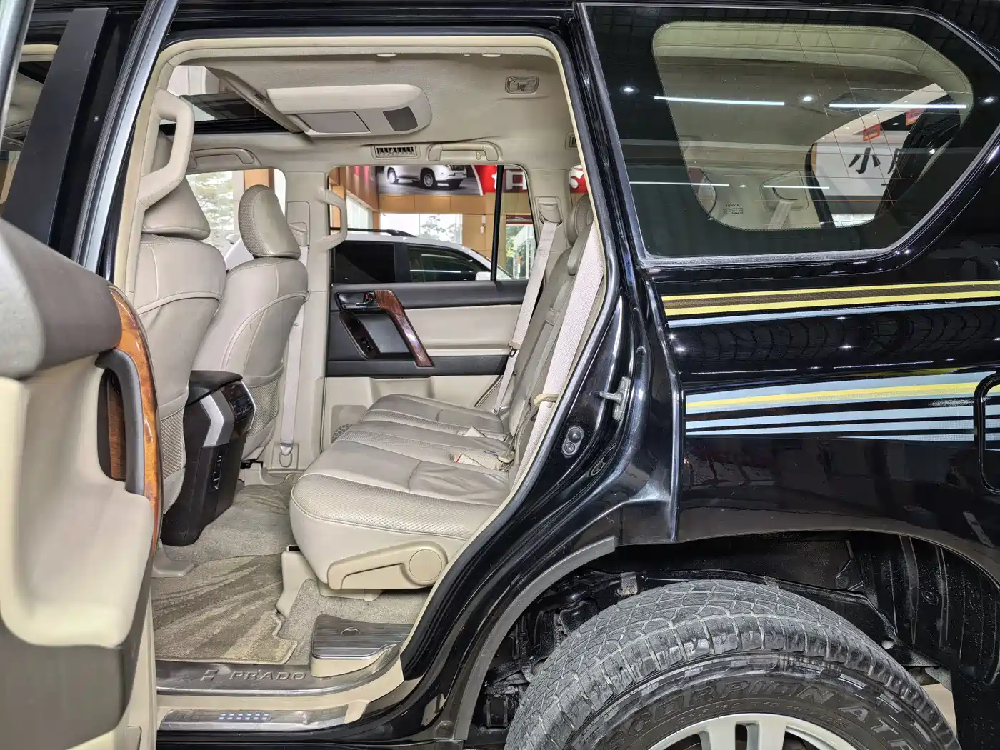 Toyota Prado 2010 4.0L Automatic VX NAVI фото 12