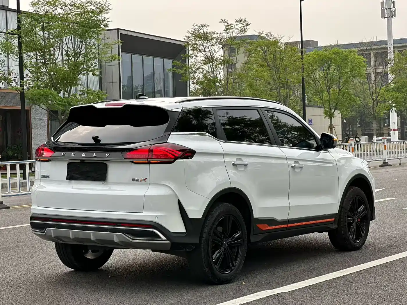 GEELY AUTOMOBILE BOYUE