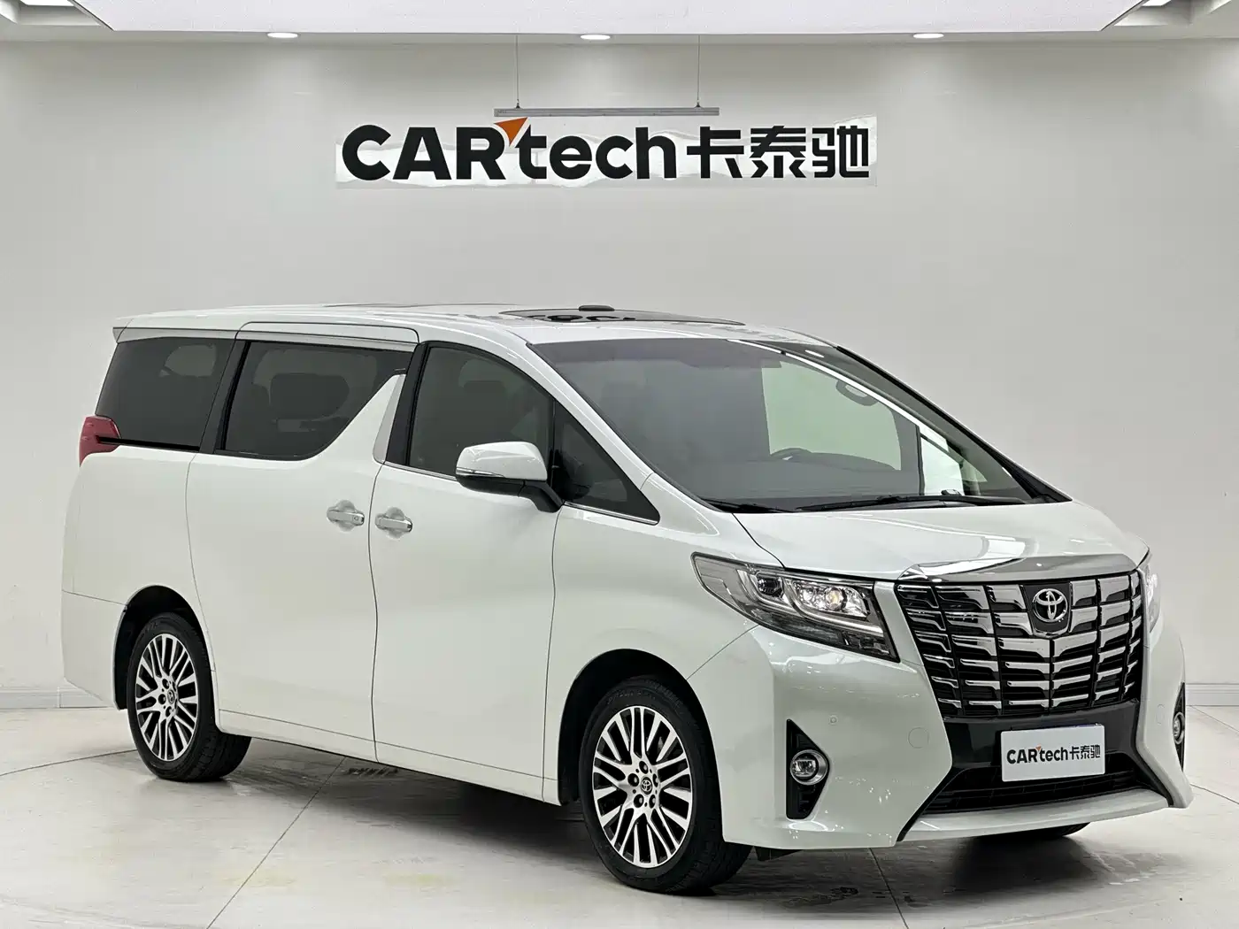 Toyota Alphard 2015 3.5L Premium Edition фото 6