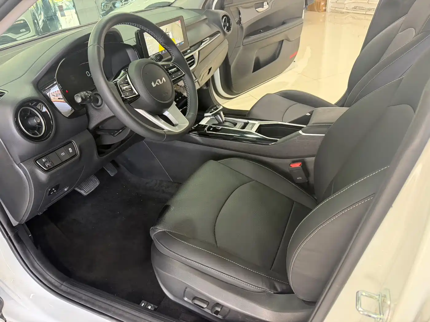 Kia K3 2023 2023 Model 1.5L CVT Luxury Edition
