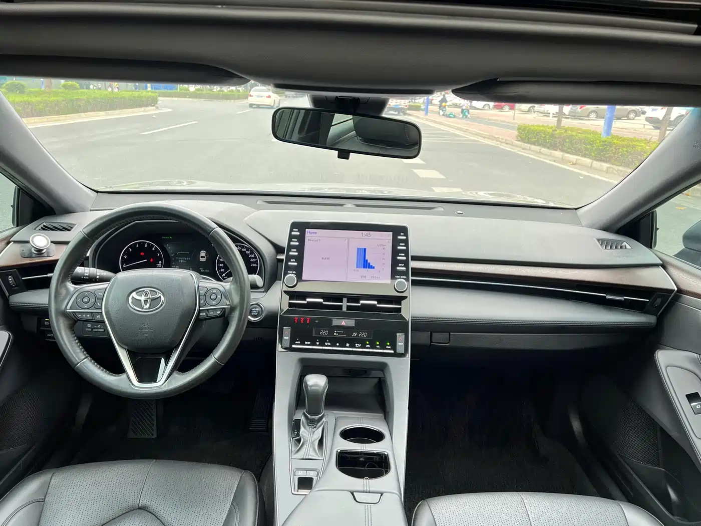 Toyota Avalon 2019 2.0L XLE Premium Edition (China VI) фото 16