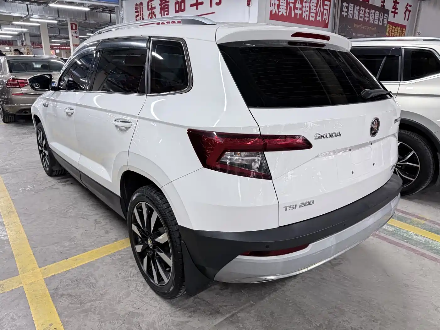Škoda Karoq 2018 TSI280 Luxury Edition China V фото 20
