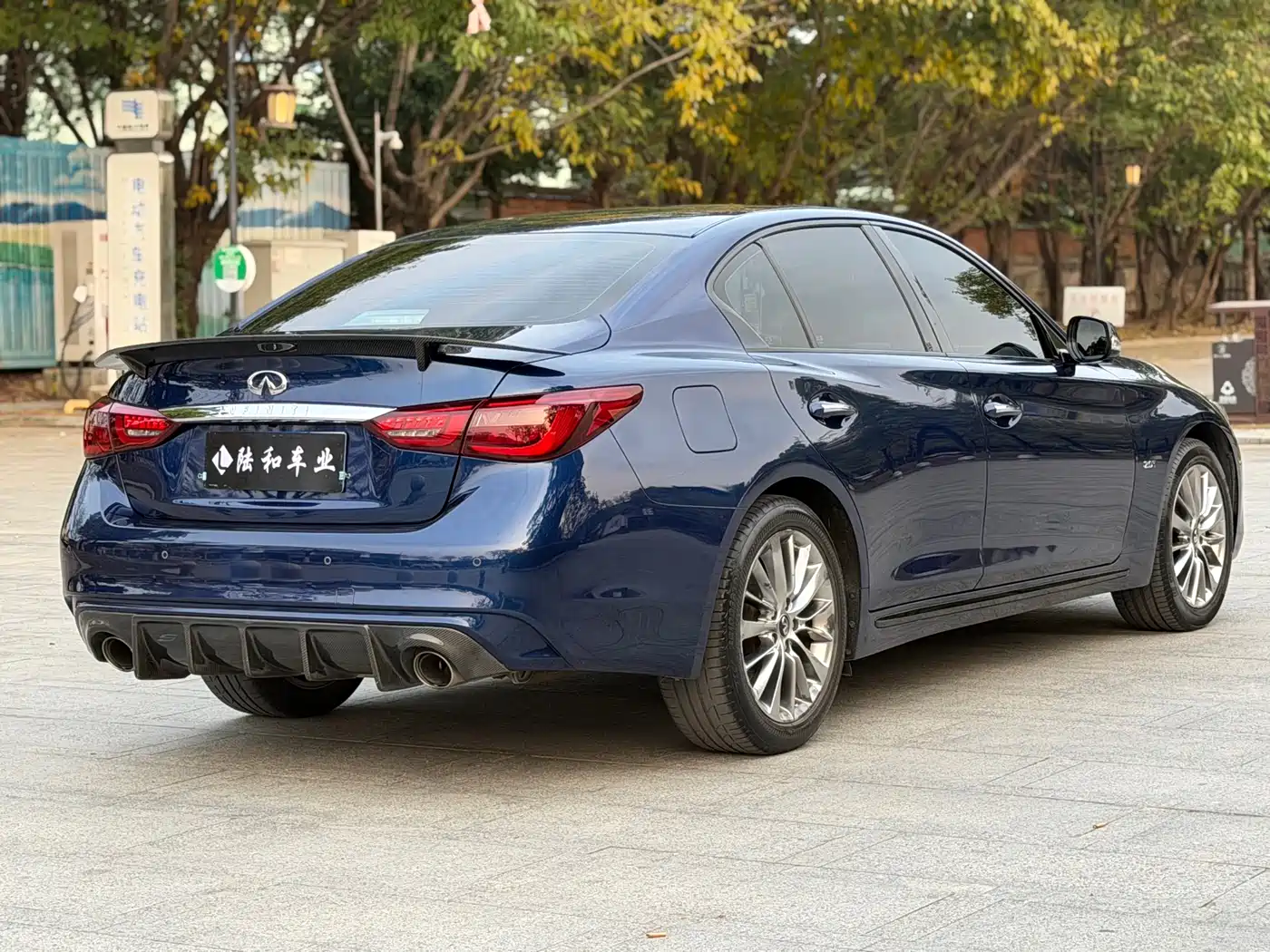 Infiniti Q50L 2019 2018 2.0T Premium Edition (China VI)