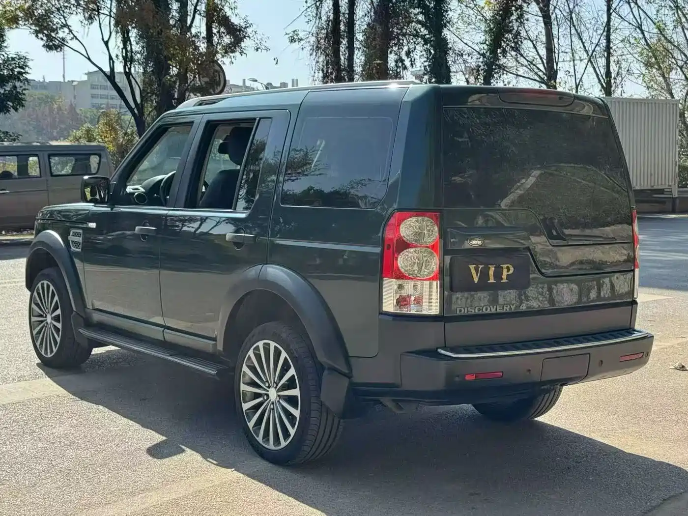 Land Rover Discovery 2011 2.7 TDV6 S Diesel фото 7