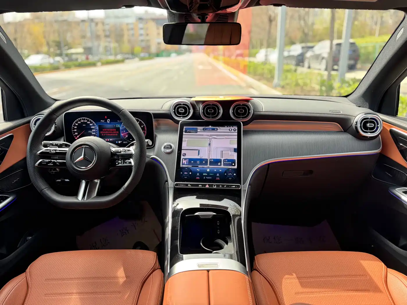 Mercedes-Benz GLC 2024 GLC 260 L 4MATIC Luxury 5-seater фото 6