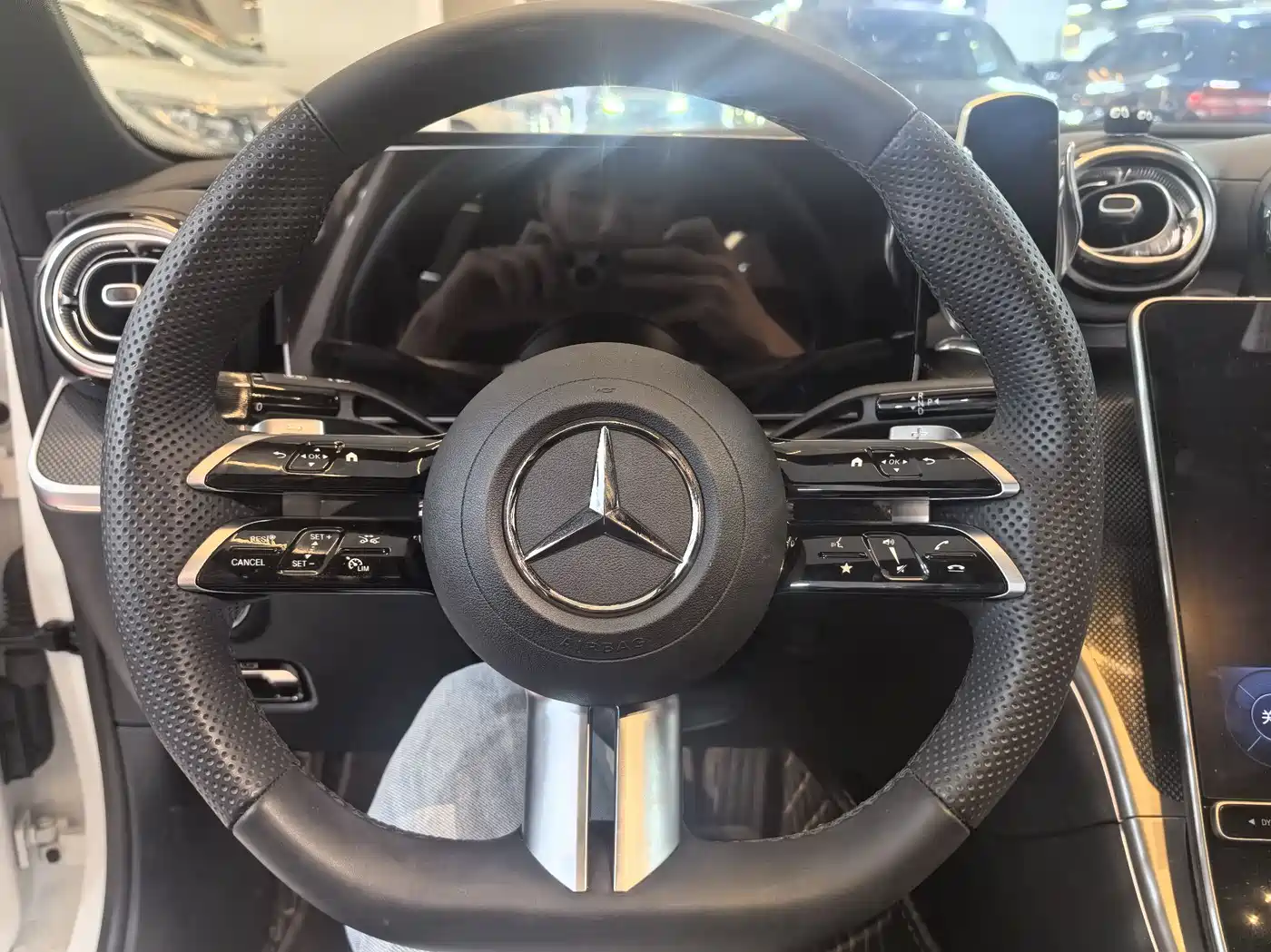 Mercedes-Benz C-Class 2024 C 260 L Sport фото 6