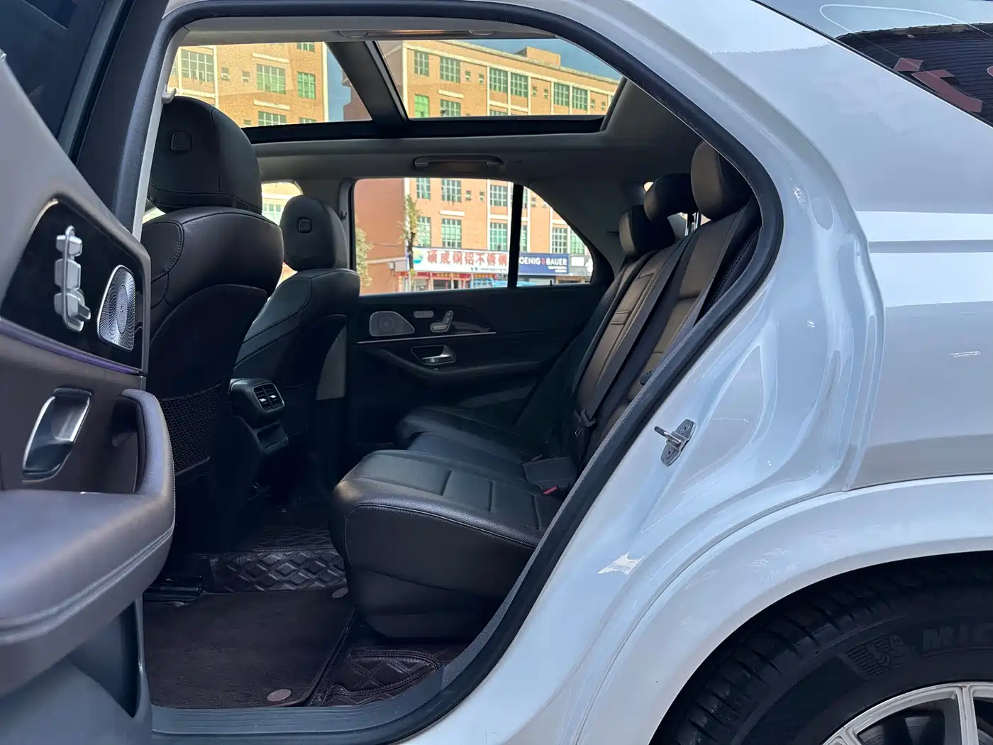 Mercedes-Benz GLE 2020 GLE 350 4MATIC Fashion фото 9