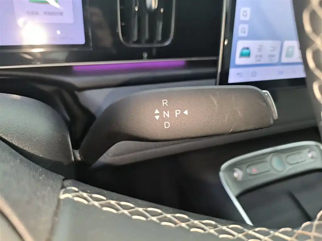 BYD Hai Shi 05 EV 2025 520KM Flagship Smart Navigation Edition фото 14
