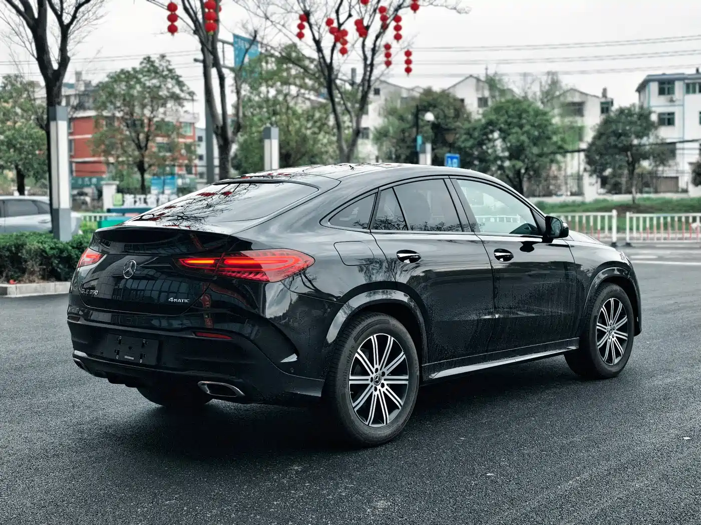 Mercedes-Benz GLE Coupe 2024 GLE 350 4MATIC Coupe SUV Luxury фото 4