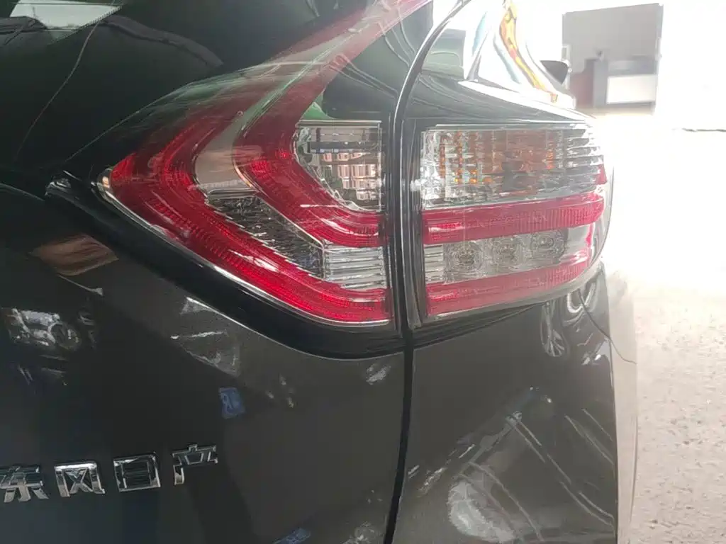 Nissan Murano 2015 2015 2.5L XE 2WD Elite Edition