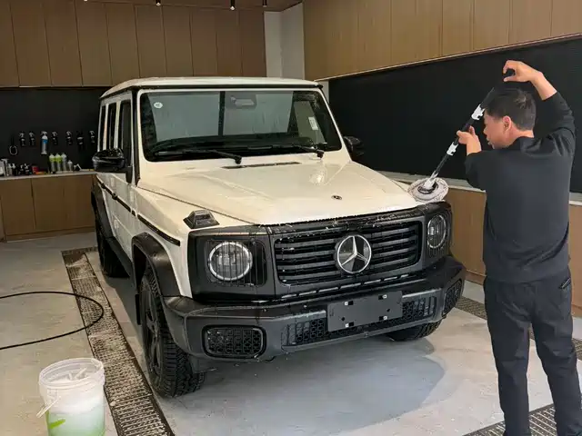 MERCEDES-BENZ G CLASS
