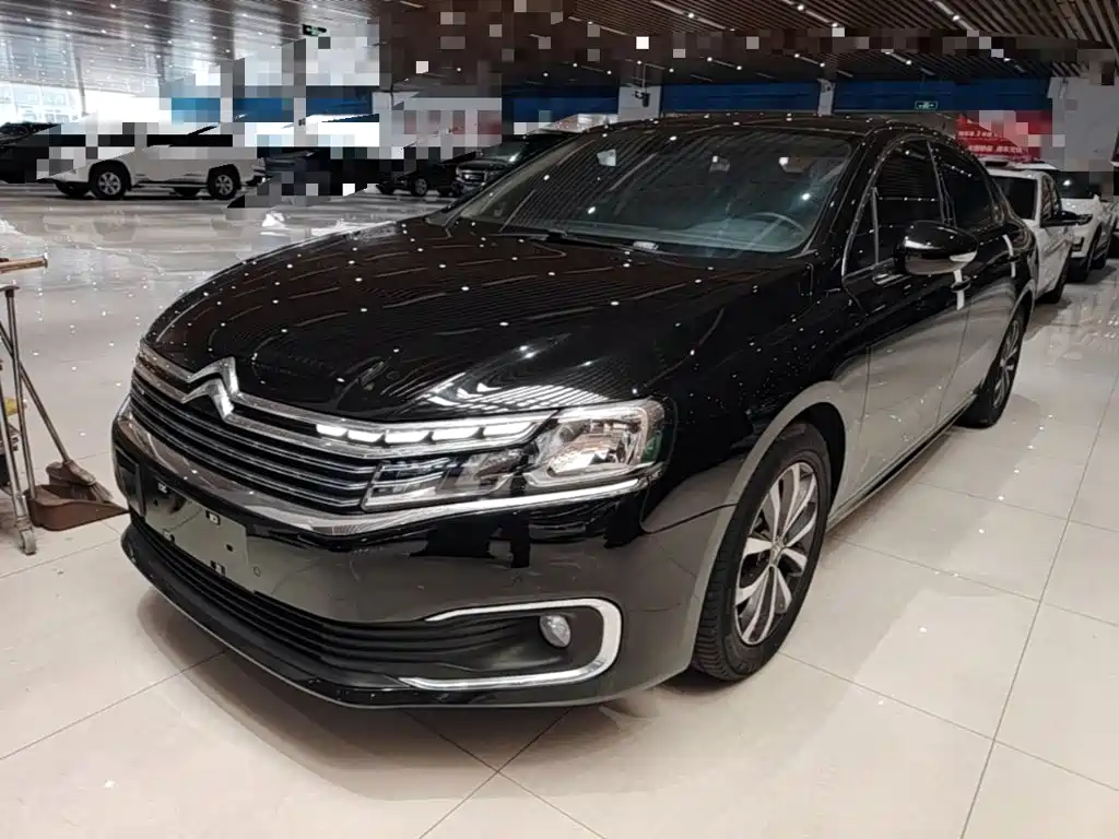 Фото 1 - Citroën C6