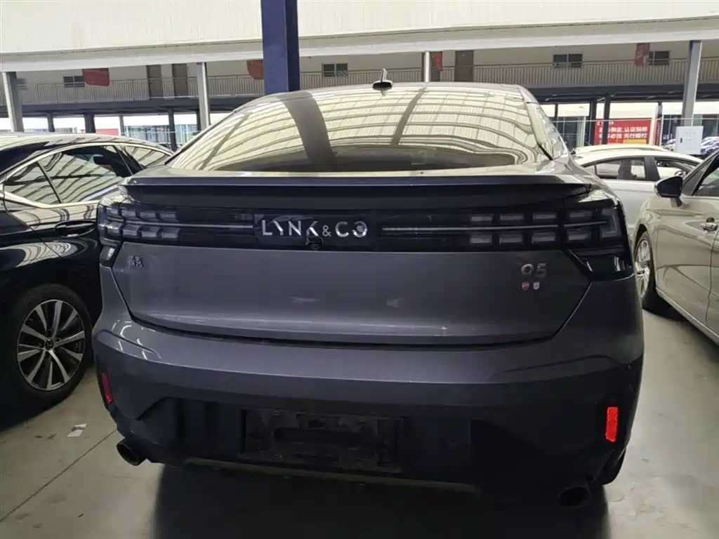Lynk & Co 05 2022 2.0TD 2WD Shine Halo фото 6
