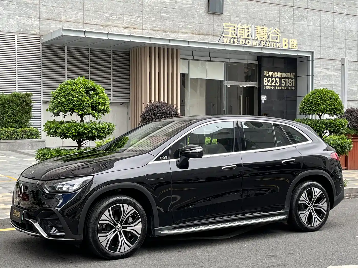 Mercedes-Benz EQE SUV 2024 500 4MATIC Luxury Edition фото 6