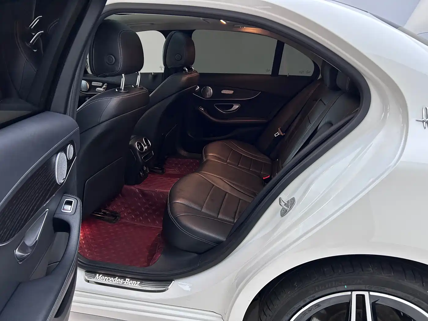 Mercedes-Benz C-Class 2021 C 260 L Sport Starry Exclusive Edition фото 9