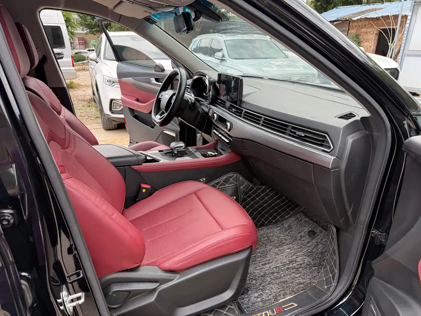 Jetour X70S 2022 2022 1.5T DCT Freedom Edition 7-Seater